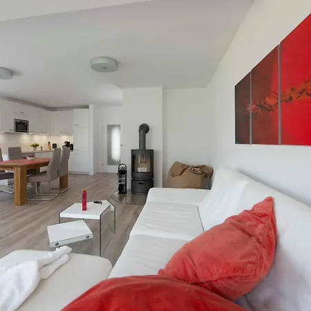 Vermeer Ferienhaus Altenkirchen (Mecklenburg-Vorpommern)