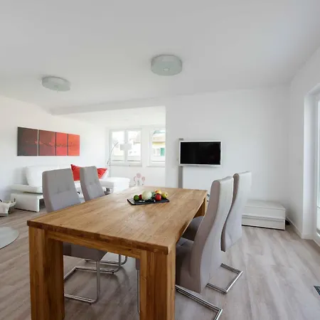 Ferienhaus Vermeer Altenkirchen (Mecklenburg-Vorpommern)